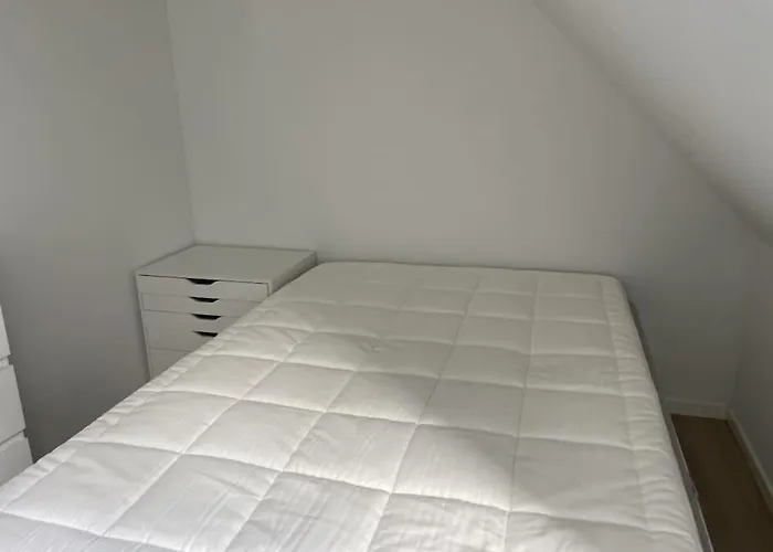 3-bedroom Center W Private Parking * Aalborg